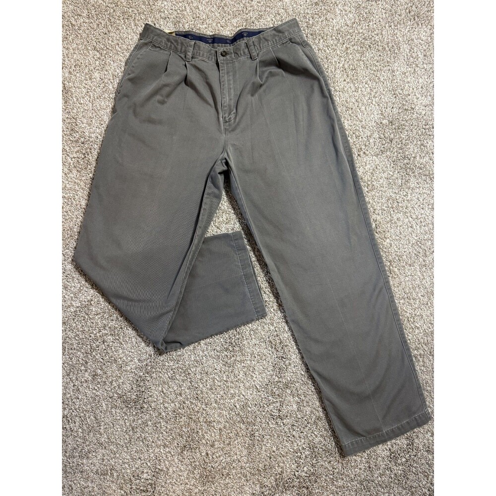 Dockers Signature Khaki Pants Mens 36x32  Beige Pleated Front Chino Casual S-9
